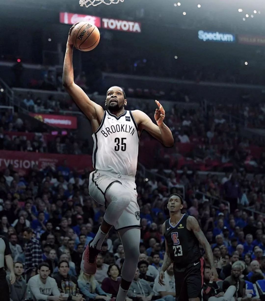 10分钟前 10分钟前